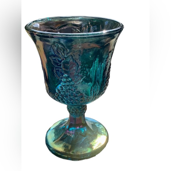 🩸SOLD🩸 1970s Iridescent Harvest Grape Vine Carnival Glass Vintage Globet - Picture 7 of 15